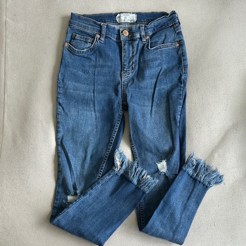 Free People Blue Frayed Hem Cropped Jeans